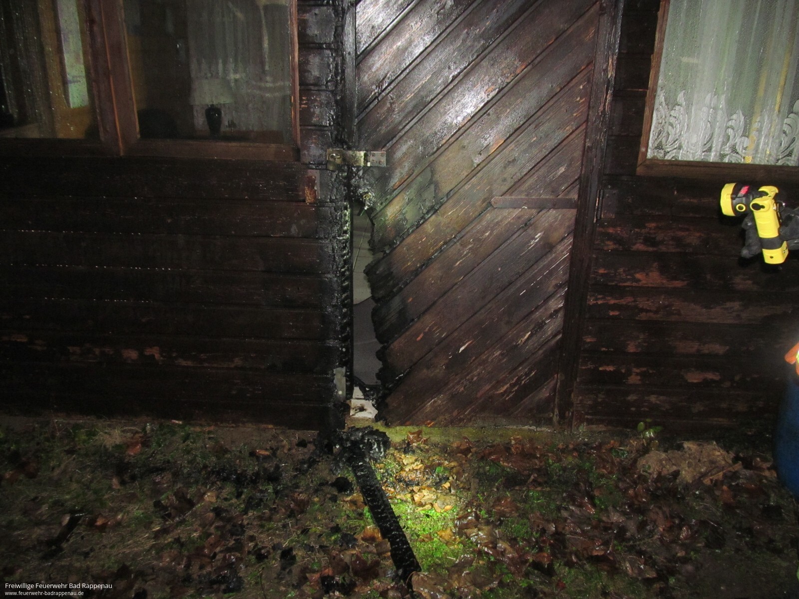 Brand einer Gartenhütte