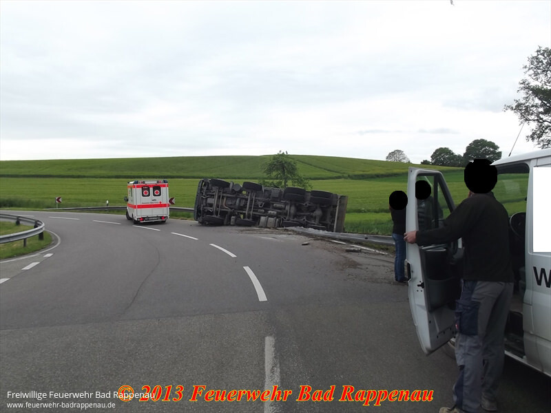 LKW-Unfall bei Treschklingen