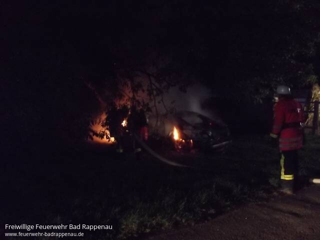 PKW-Brand nach Kapitalverbrechen