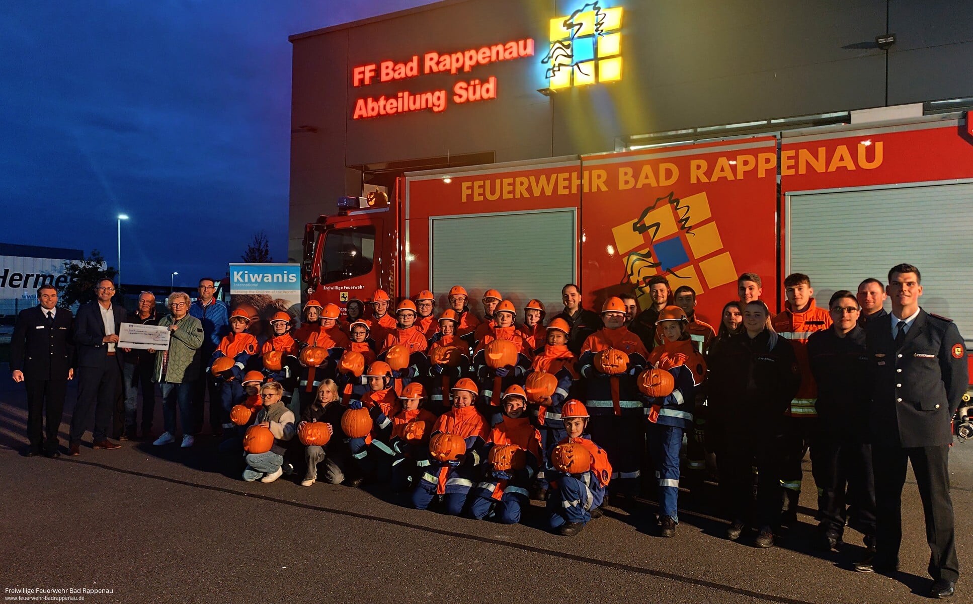 Spende des Kiwanis Club Sinsheim an die Jugendfeuerwehr Bad Rappenau