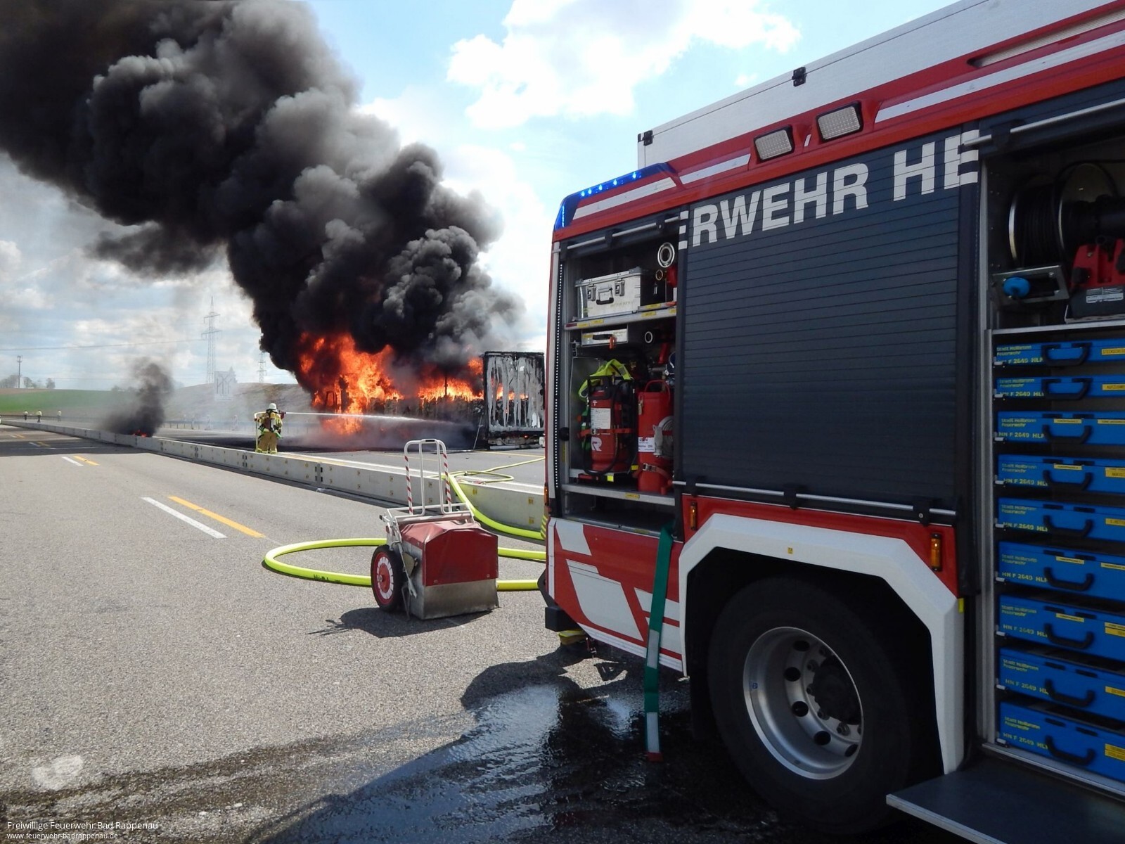 LKW im Vollbrand auf der BAB 6