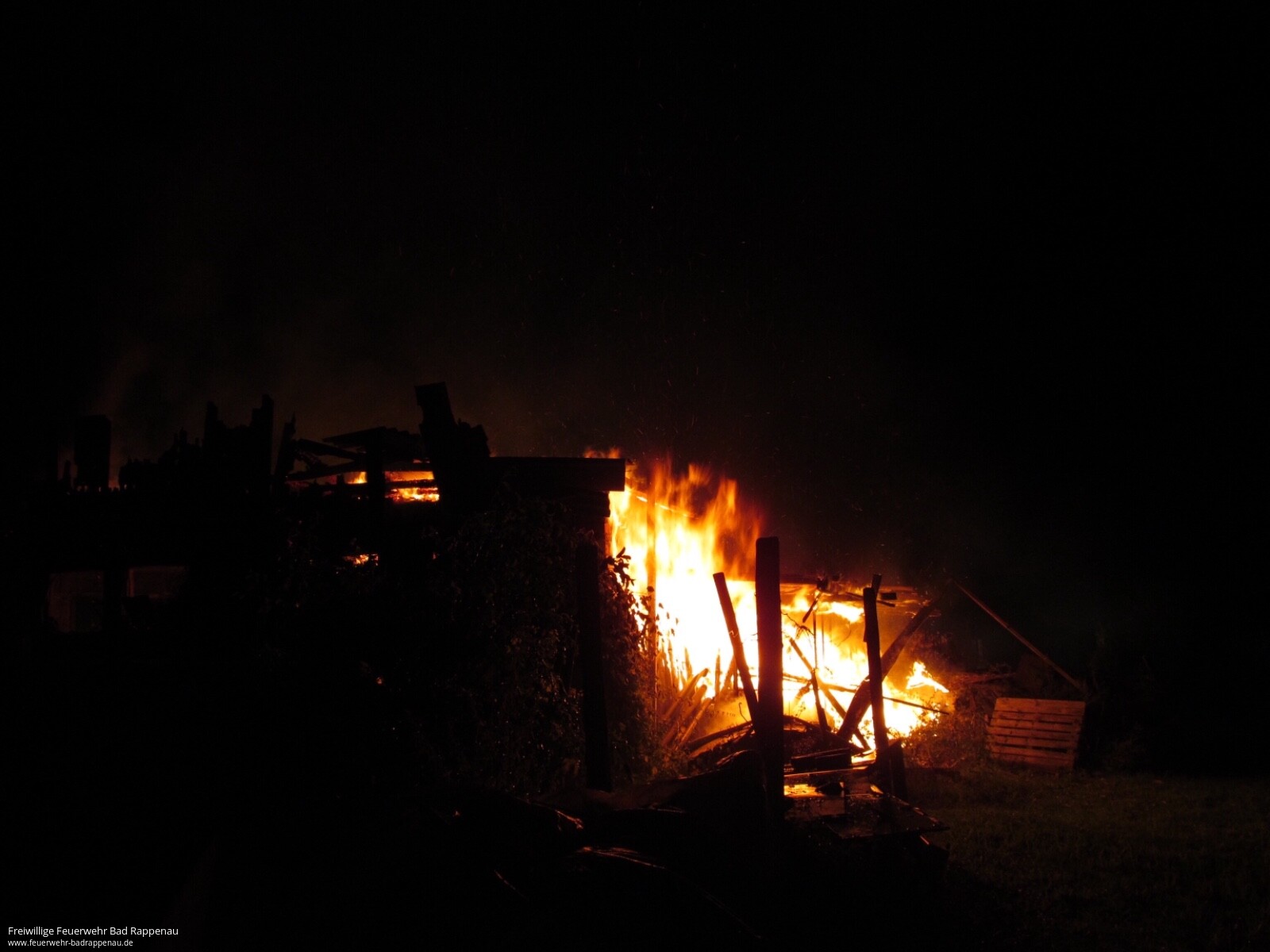 Überlandhilfe Brand landwirtschaftliches Anwesen Neckarmühlbach